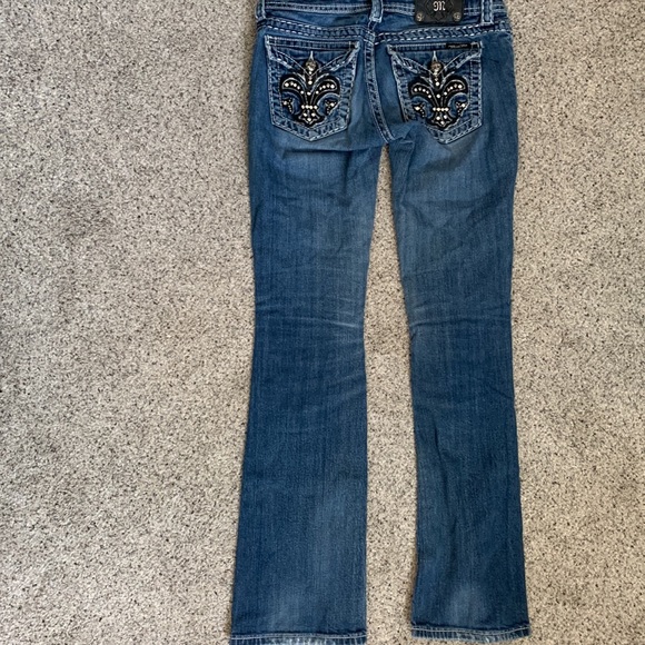 Blue Miss Me boot cut jeans. size 27 - Picture 2 of 2